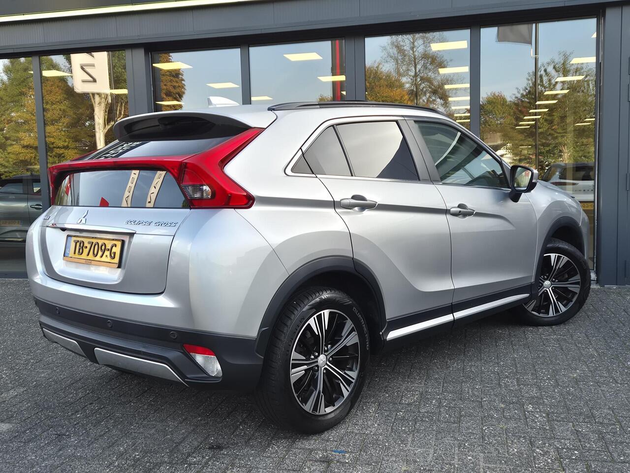 Mitsubishi ECLIPSE Cross 1.5 DI-T Instyle | Panoramadak | Automaat | Lederen interieur | High end Audio |