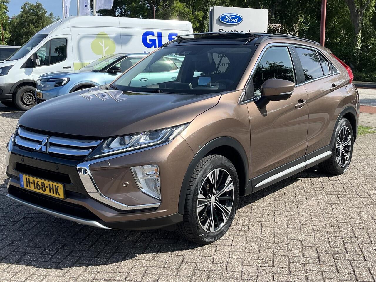 Mitsubishi ECLIPSE Cross 1.5 DI-T 4WD First Edition 163pk Automaat | Adaptieve Cruise | Head Up Display | Full Leder | | Panorama dak | Stoelverwarming | 1.600kg Trekgewicht!
