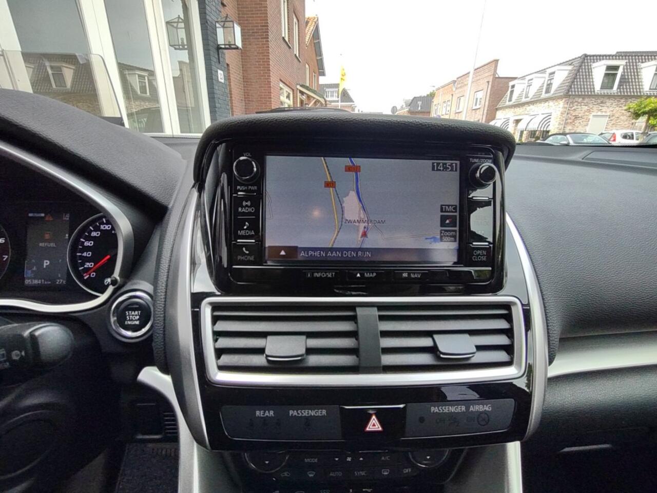 Mitsubishi ECLIPSE CROSS 1.5T INSTYLE 4WD