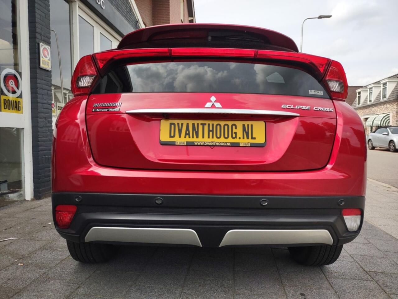 Mitsubishi ECLIPSE CROSS 1.5T INSTYLE 4WD