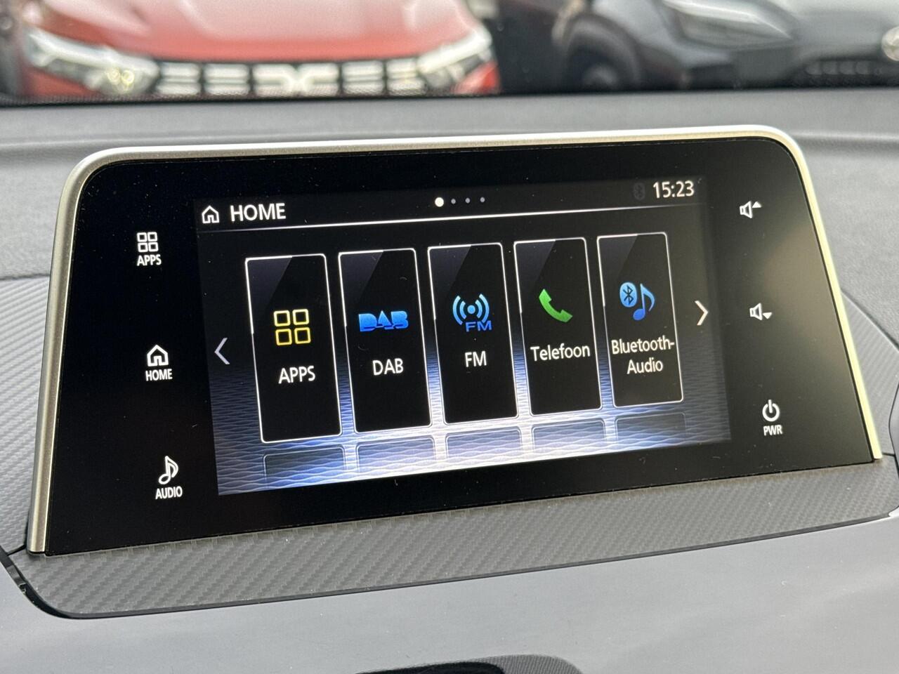 Mitsubishi ECLIPSE Cross 1.5 DI-T Intense / Apple CarPlay/Android Auto / All Season banden / Trekhaak 1600KG trekgewicht / Achteruitrijcamera / Climate Control / Stoelverwarming /