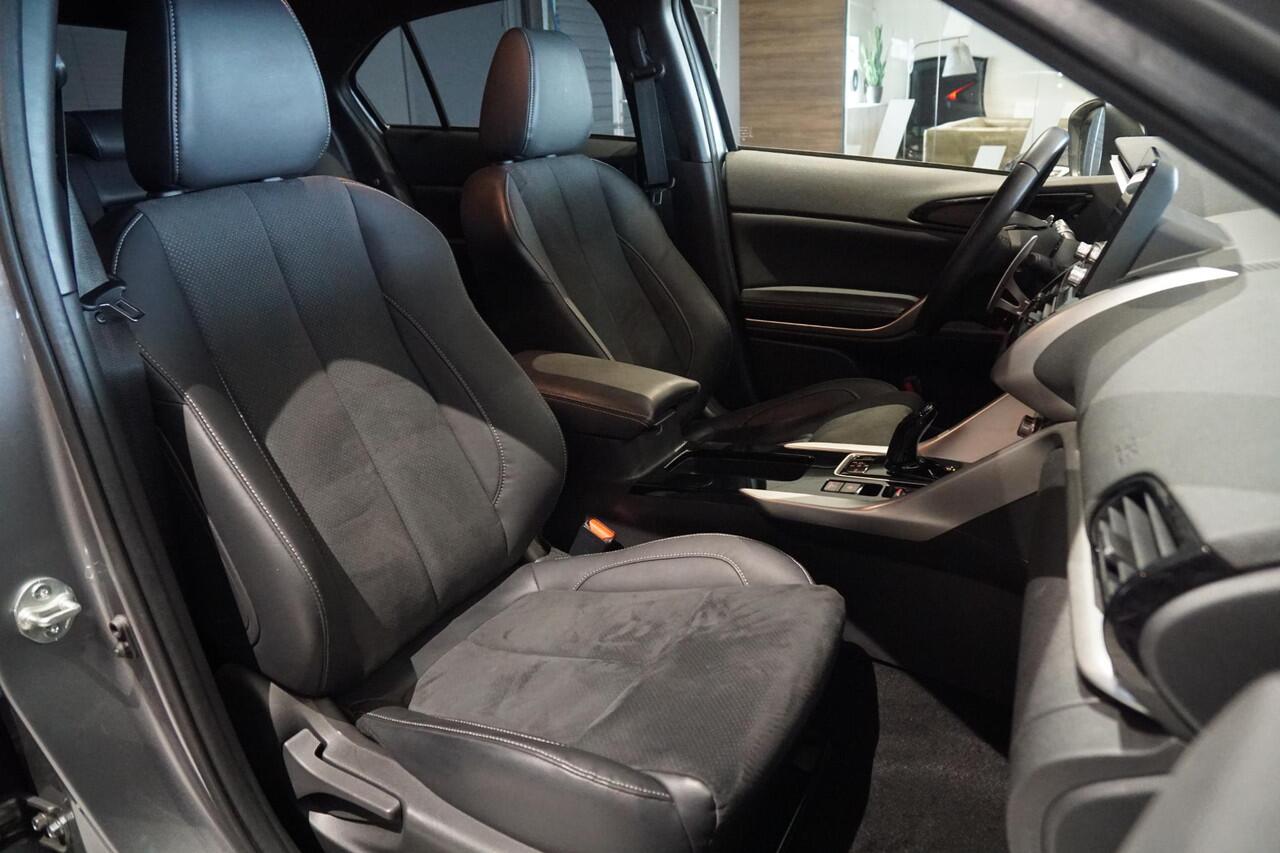 Mitsubishi ECLIPSE Cross 2.4 PHEV First Edition + HEAD-UP / 360 CAMERA /