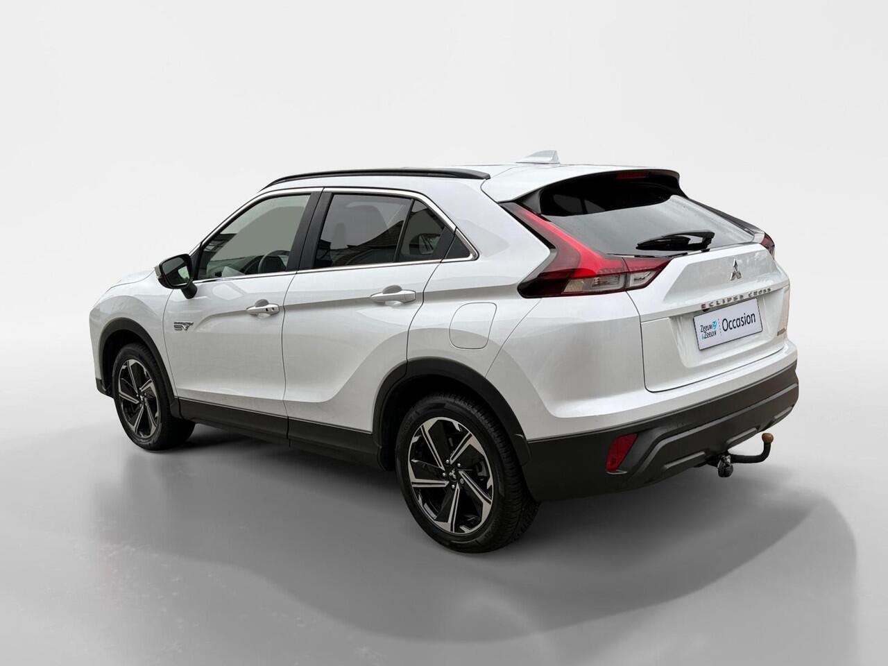 Mitsubishi ECLIPSE Cross 2.4 PHEV Intense | NAP | TREKHAAK | STOELVERWARMING | APPLE CARPLAY / ANDROID AUTO | GARANTIE TOT 2029