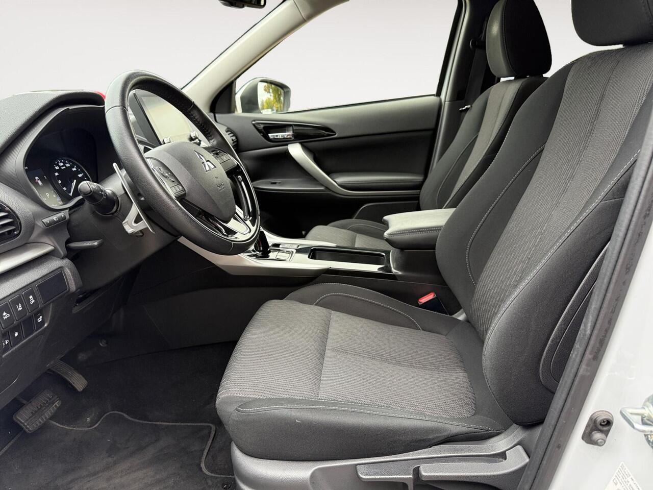 Mitsubishi ECLIPSE Cross 2.4 PHEV Intense | NAP | TREKHAAK | STOELVERWARMING | APPLE CARPLAY / ANDROID AUTO | GARANTIE TOT 2029