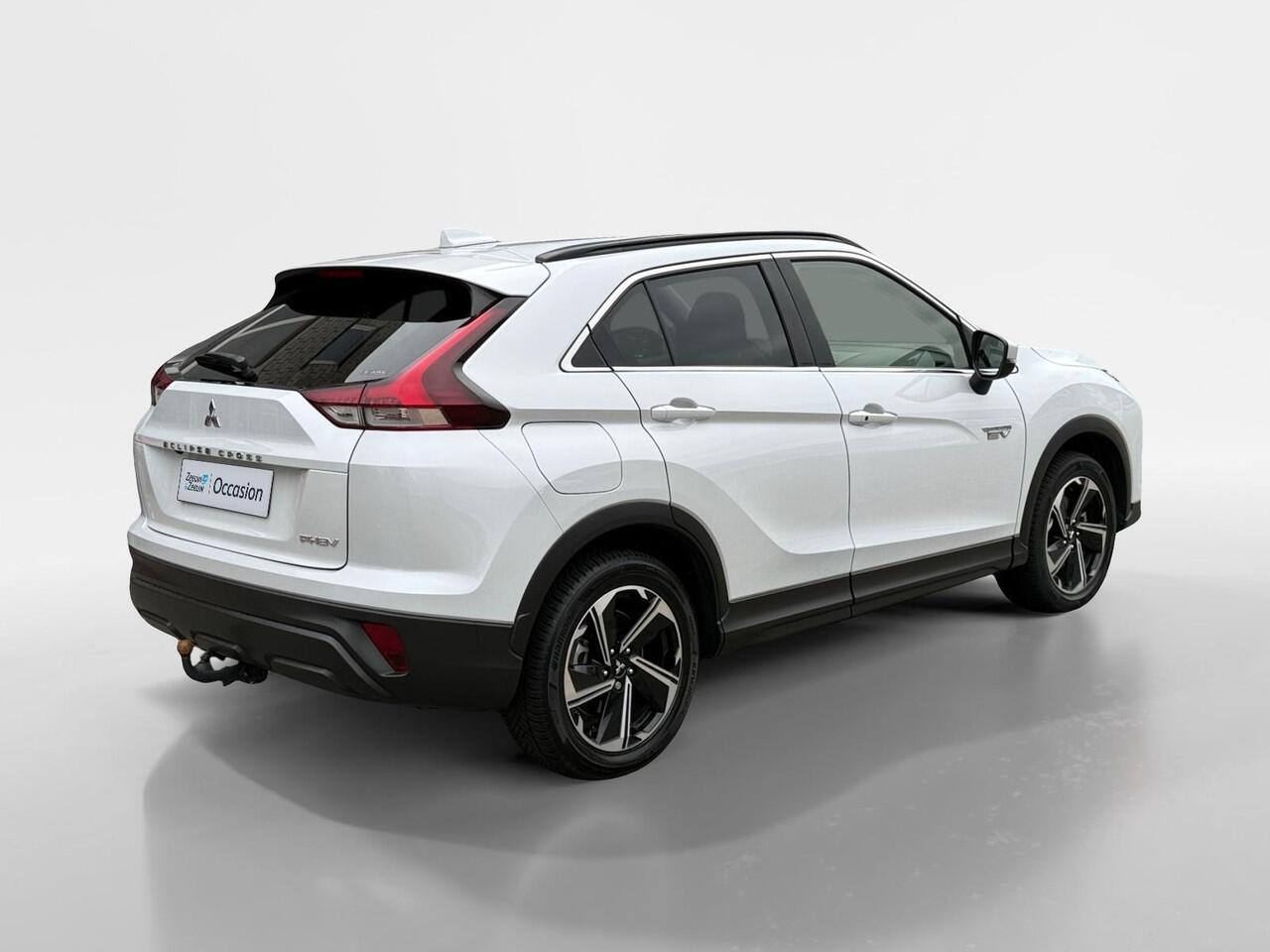 Mitsubishi ECLIPSE Cross 2.4 PHEV Intense | NAP | TREKHAAK | STOELVERWARMING | APPLE CARPLAY / ANDROID AUTO | GARANTIE TOT 2029