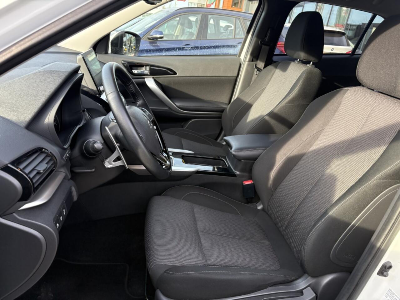 Mitsubishi ECLIPSE Cross 2.4 PHEV Intense