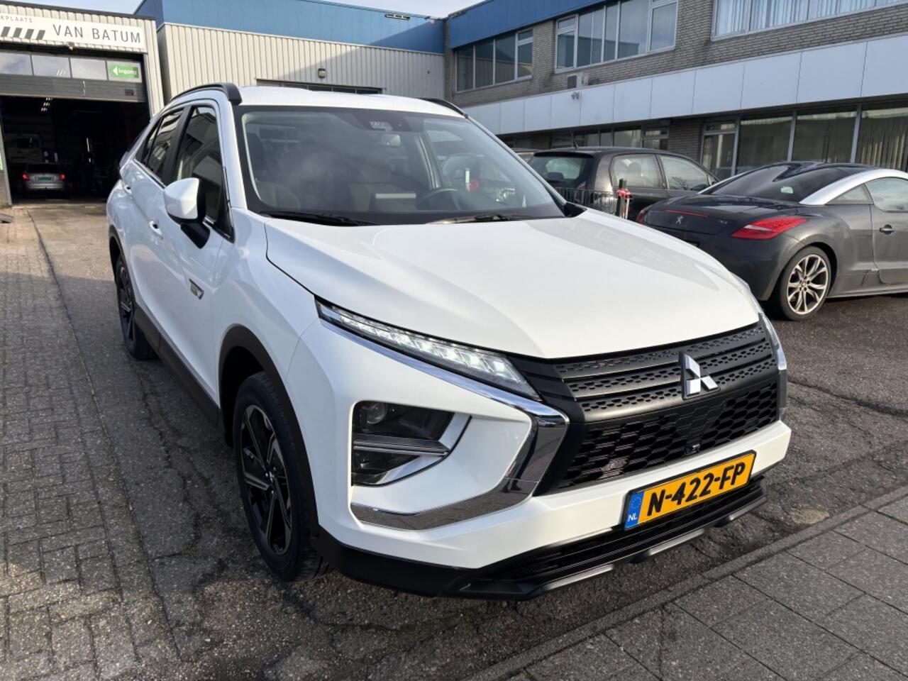 Mitsubishi ECLIPSE Cross 2.4 PHEV Intense