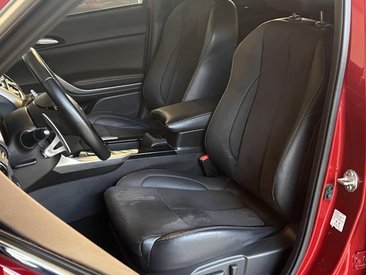 Mitsubishi ECLIPSE Cross 2.4 PHEV First Ed. * 12 mnd BOVAG garantie * RIJKLAARPRIJS !