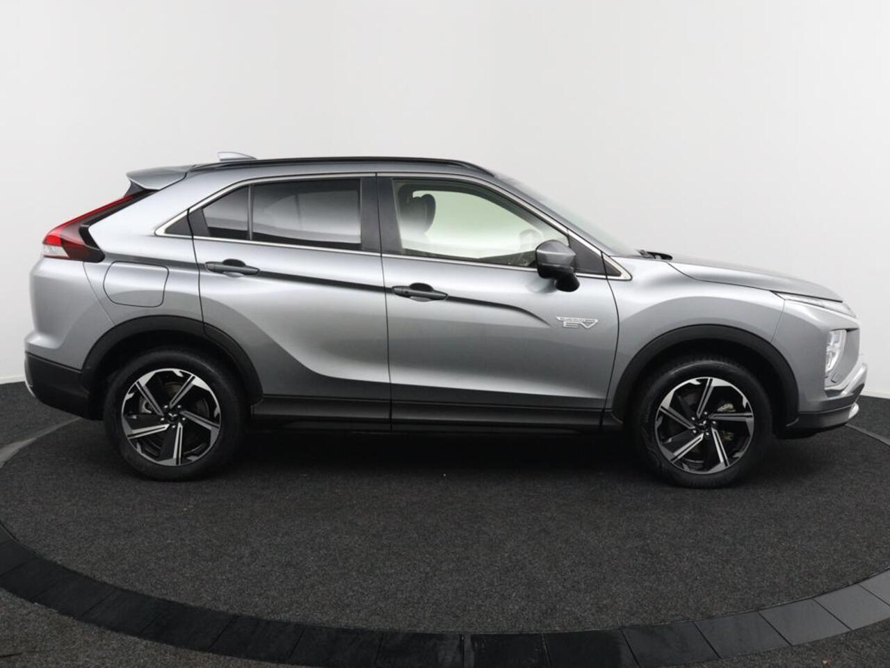 Mitsubishi ECLIPSE Cross 2.4 PHEV First Edition Trekhaak! Rijklaarprijs!