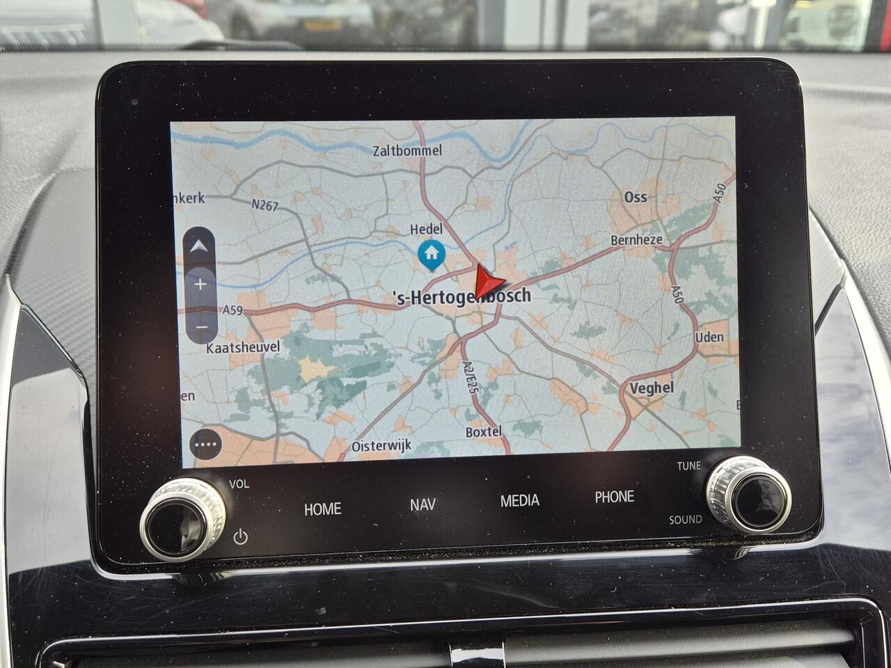 Mitsubishi ECLIPSE Cross 2.4 PHEV First Edition | Trekhaak | Navigatie |