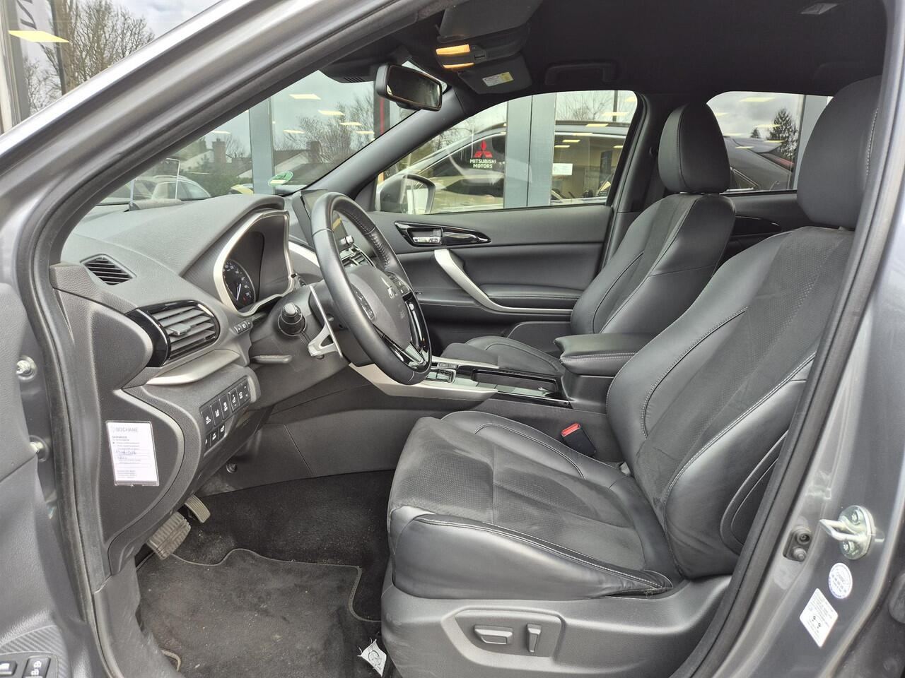 Mitsubishi ECLIPSE Cross 2.4 PHEV First Edition | Trekhaak | Navigatie |