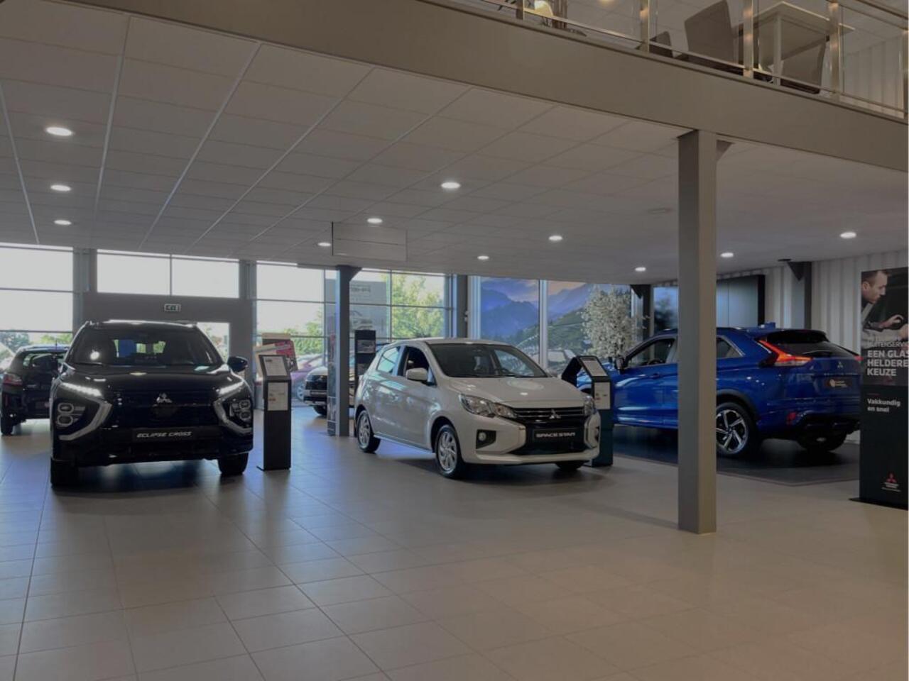 Mitsubishi ECLIPSE Cross 2.4 PHEV Intense+ | Standkachel | Rijklaarprijs | Garantie tot 14-11-2030!