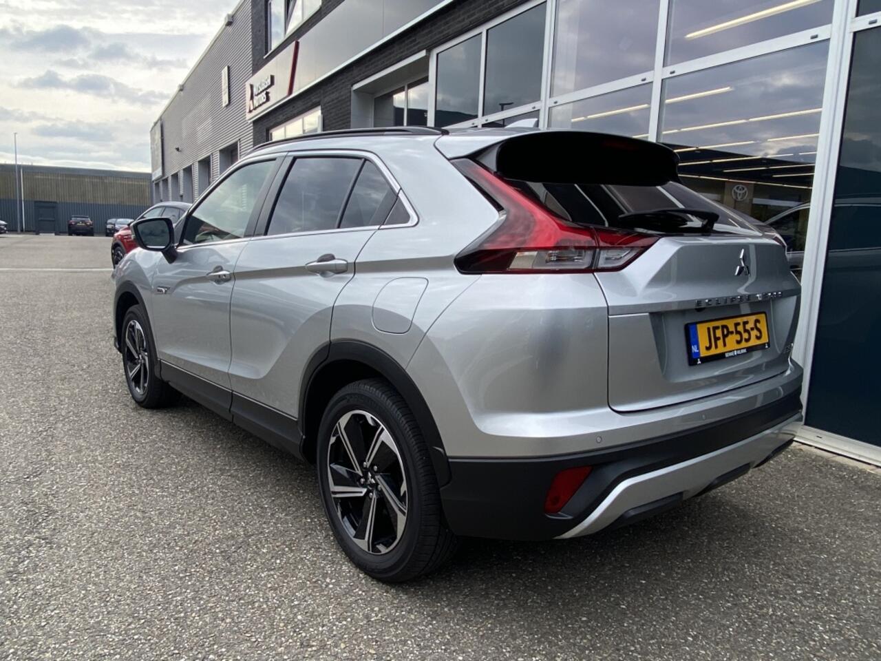 Mitsubishi ECLIPSE 2.4 PHEV Intense+