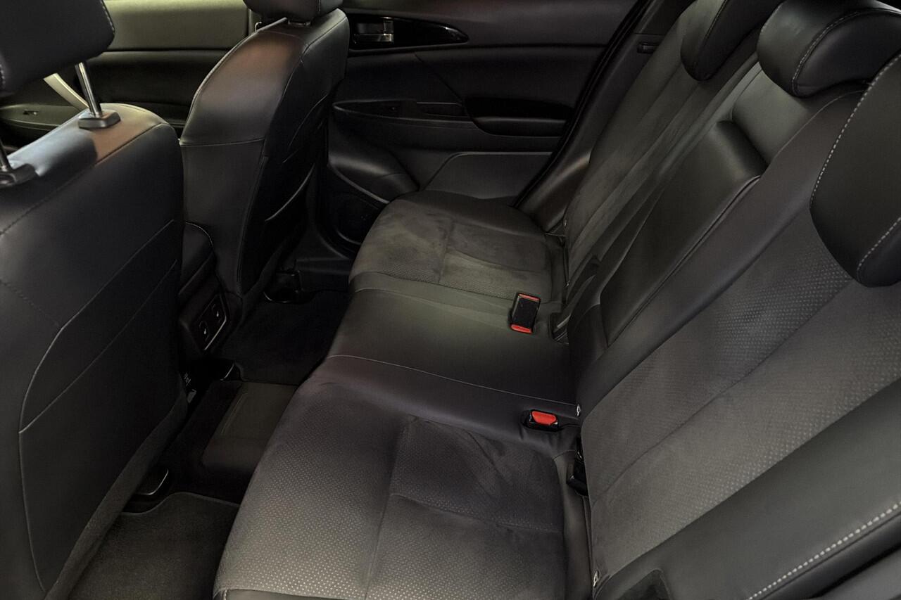 Mitsubishi ECLIPSE Cross 2.4 PHEV Executive Trekhaak