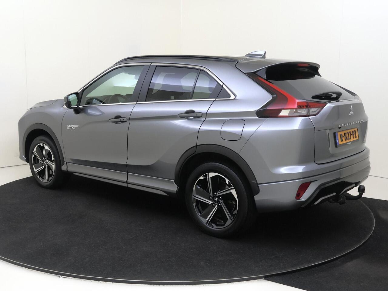 Mitsubishi ECLIPSE Cross 2.4 PHEV Executive | 1e Eigenaar / Camera / Navi / Pack Winter / Trekhaak