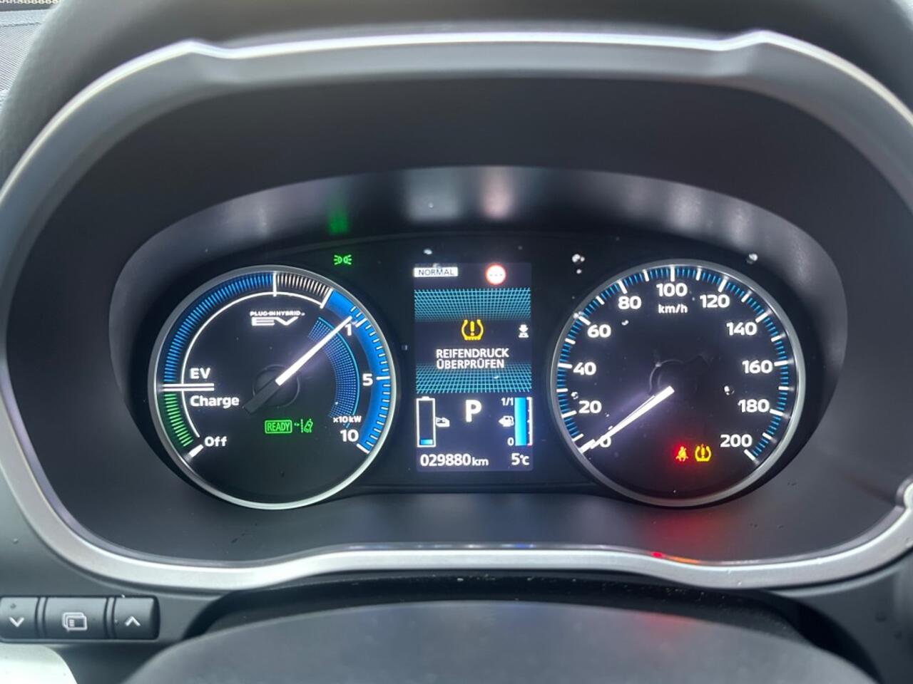 Mitsubishi ECLIPSE 2.4 PHEV INTENSE+