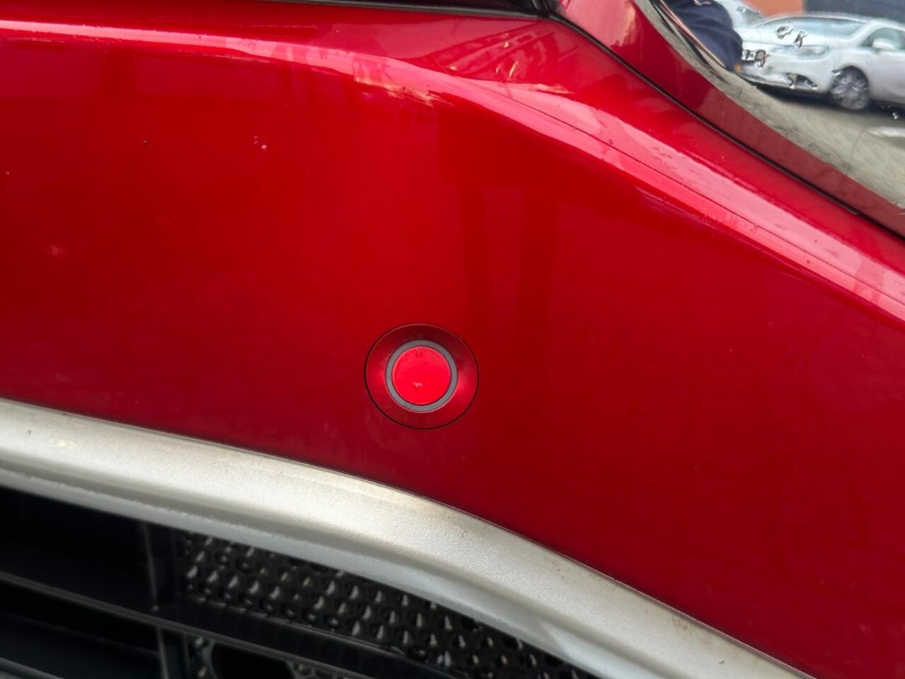 Mitsubishi ECLIPSE 2.4 PHEV INTENSE+