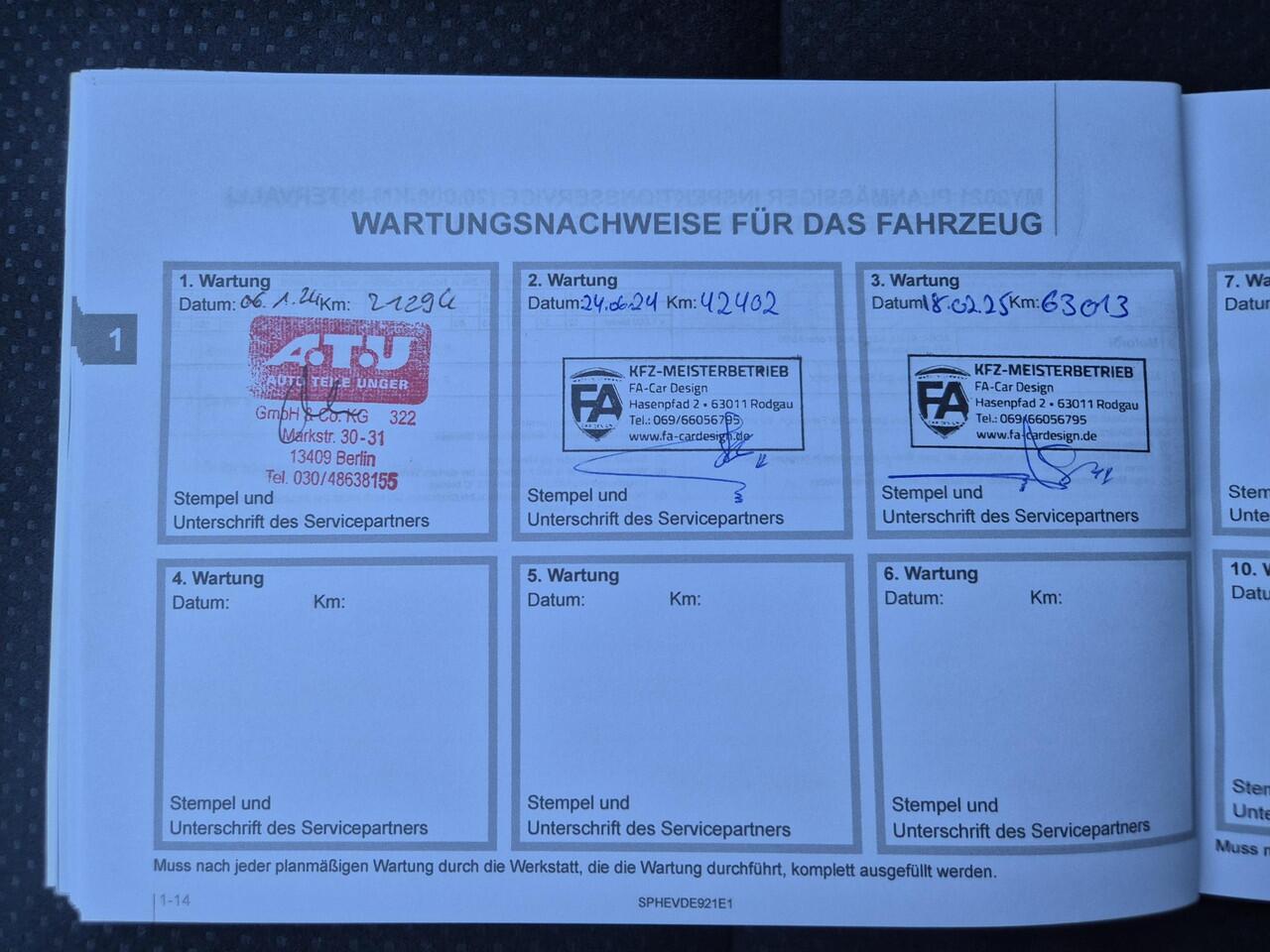 Mitsubishi ECLIPSE Cross 2.4 PHEV Plug-in Executive Automaat / Fabrieksgarantie tot 12-2030 / Allseason banden / Trekgewicht 1500 kg / Stuur-. Stoel en Achterbank verwarming / Rondomzicht camera /