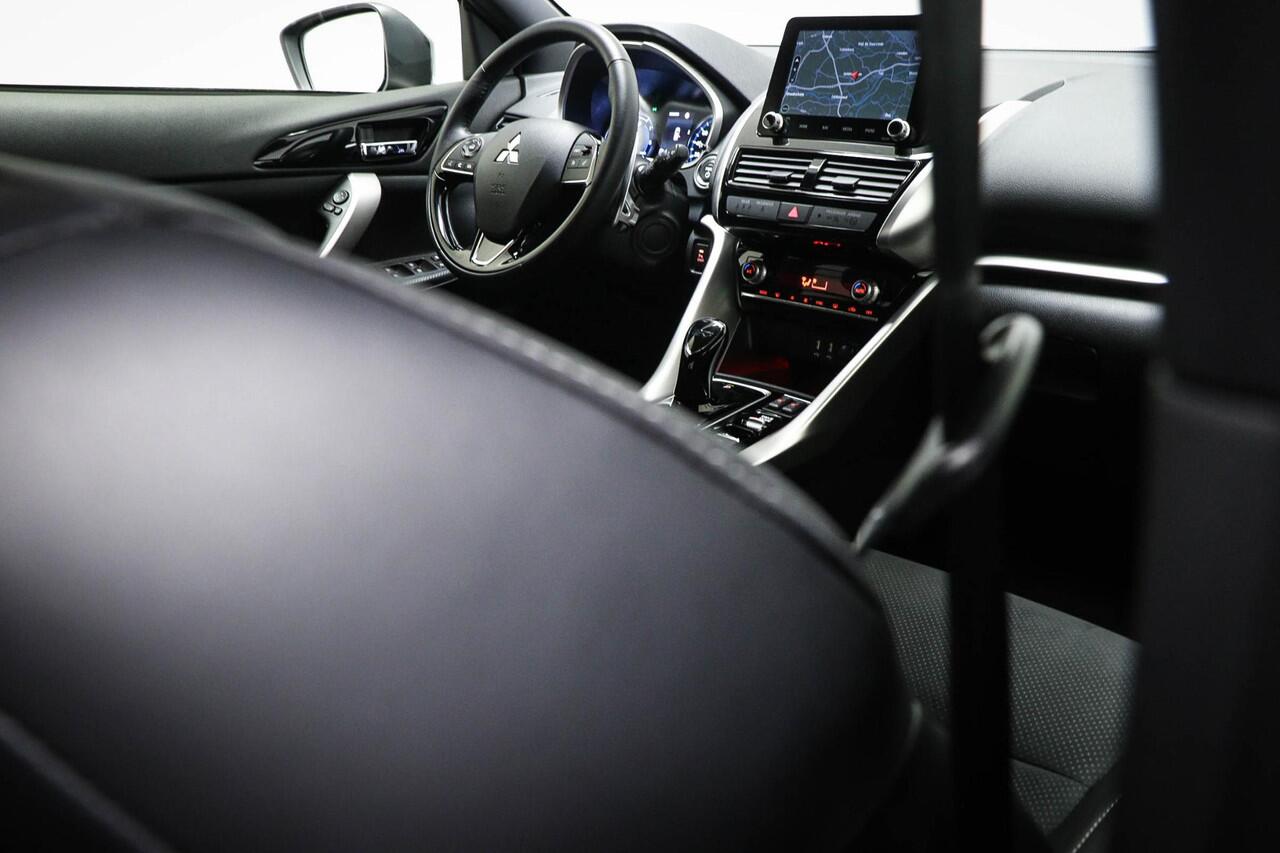 Mitsubishi ECLIPSE Cross 2.4 PHEV Intense+ | STOELVERWARMING | DAB | CAMERA