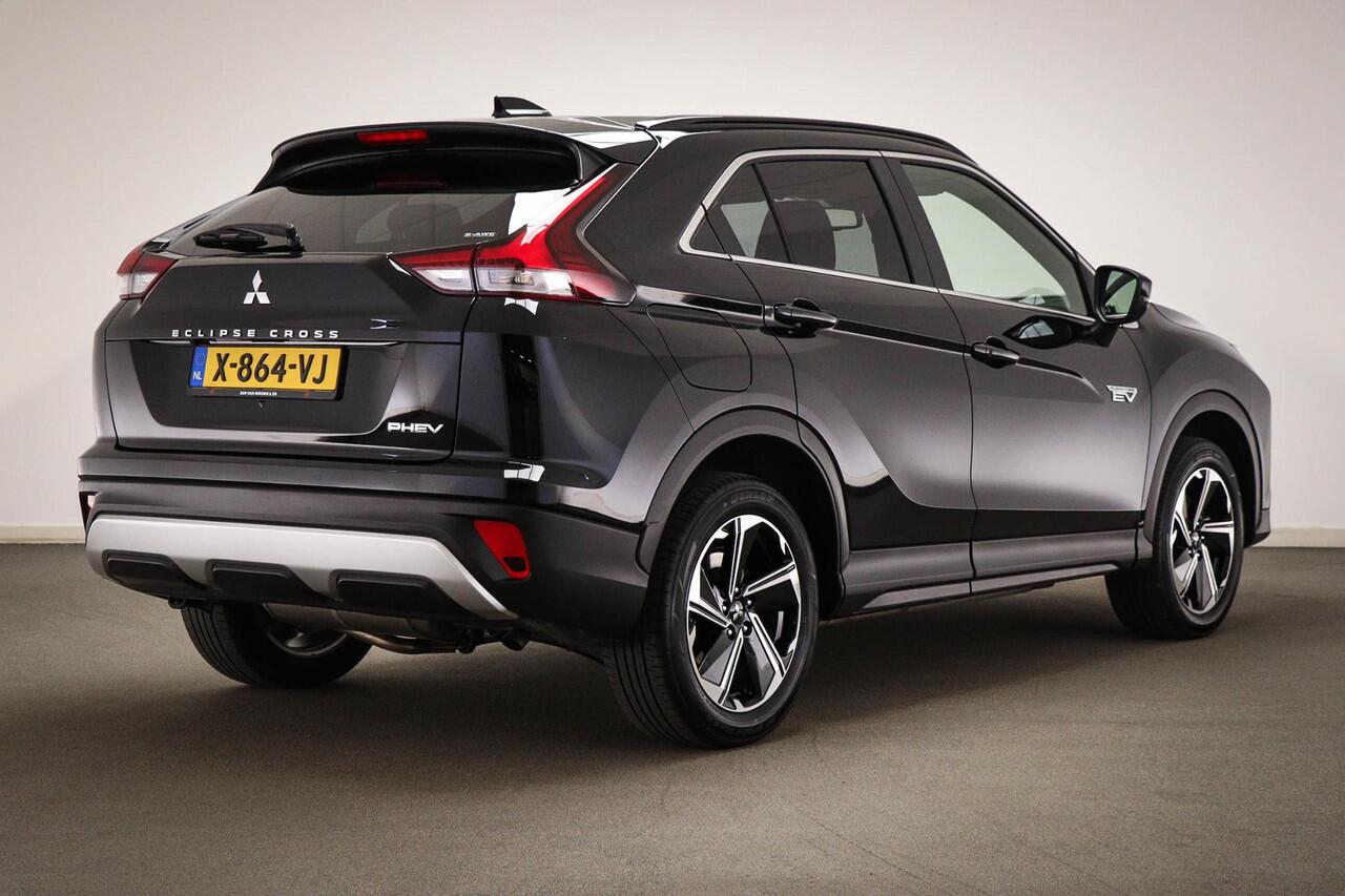 Mitsubishi ECLIPSE Cross 2.4 PHEV Intense+ | STOELVERWARMING | DAB | CAMERA