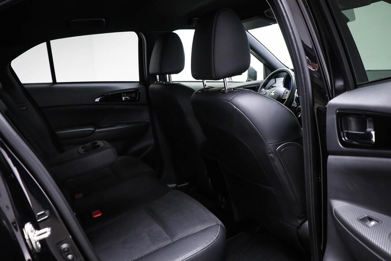 Mitsubishi ECLIPSE Cross 2.4 PHEV Intense+ | STOELVERWARMING | DAB | CAMERA