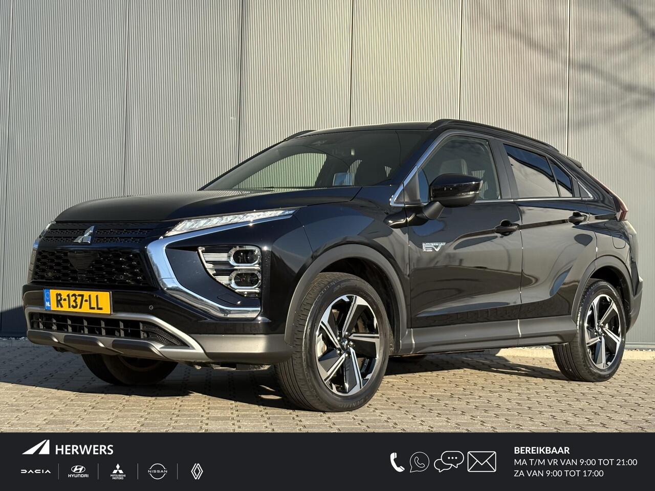 Mitsubishi ECLIPSE Cross 2.4 PHEV Instyle / Trekhaak geremd 1500 kg / Airco / Stoelverwarming / Apple Carplay/Android Auto / Cruise Control /