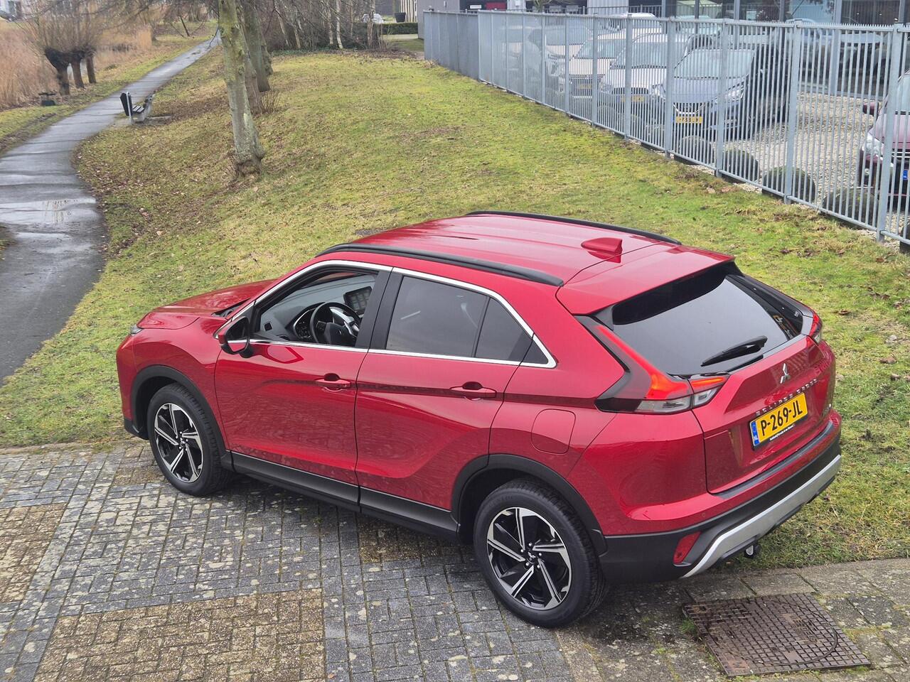 Mitsubishi ECLIPSE Cross 2.4 PHEV Intense+ | Trekhaak |