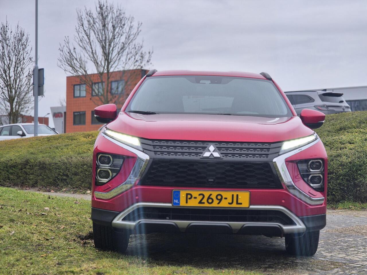 Mitsubishi ECLIPSE Cross 2.4 PHEV Intense+ | Trekhaak |