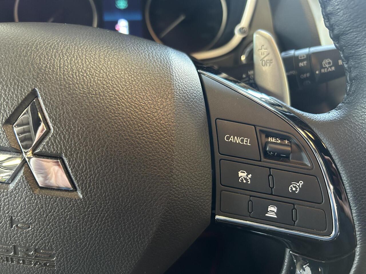 Mitsubishi ECLIPSE Cross 2.4 PHEV Executive