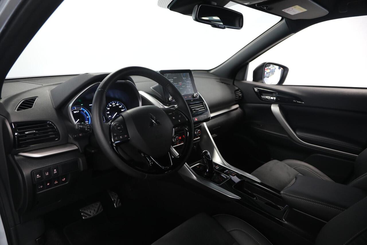 Mitsubishi ECLIPSE Cross 2.4 PHEV Executive | 360 Camera | Stoel & Stuurverwarming | Apple Carplay
