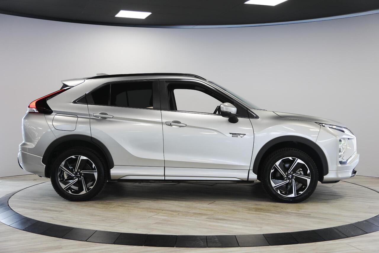 Mitsubishi ECLIPSE Cross 2.4 PHEV Executive | 360 Camera | Stoel & Stuurverwarming | Apple Carplay