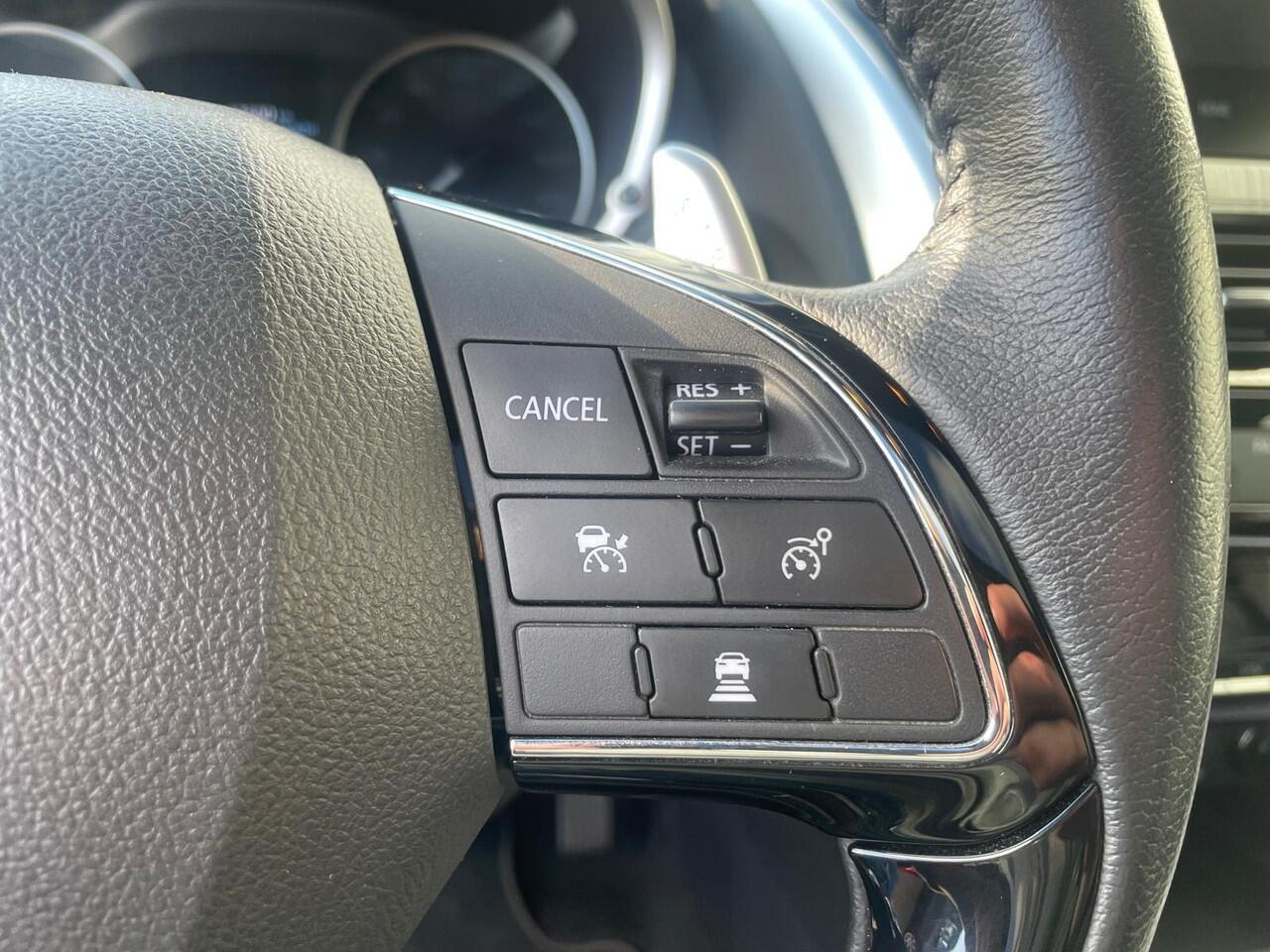 Mitsubishi ECLIPSE Cross 2.4 PHEV Prestige