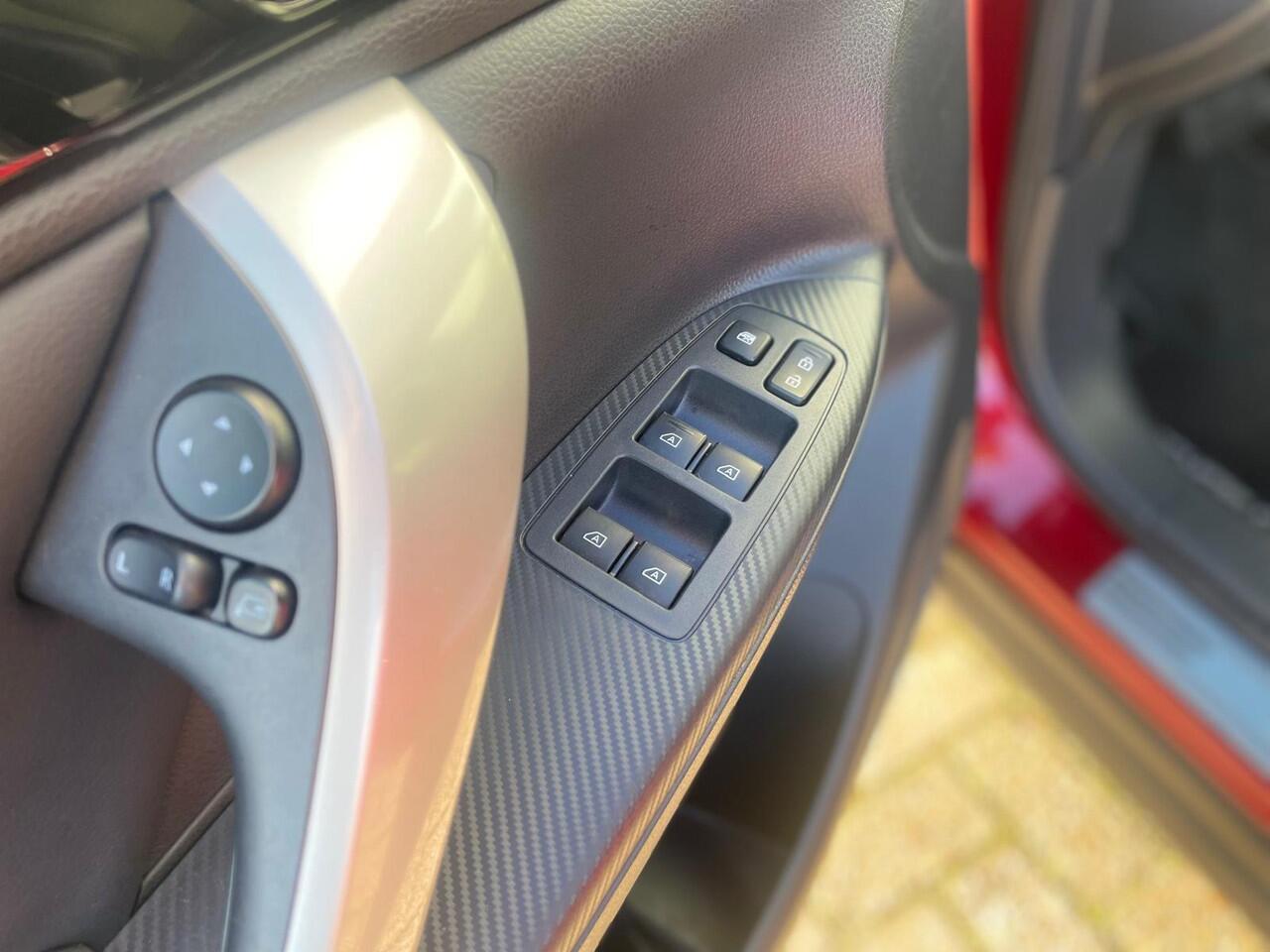 Mitsubishi ECLIPSE Cross 2.4 PHEV Prestige