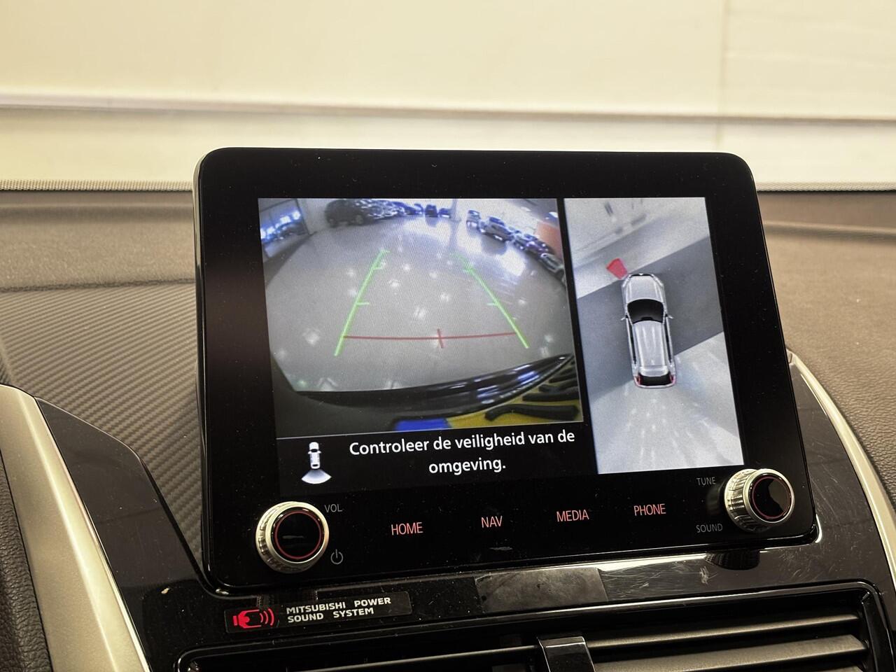 Mitsubishi ECLIPSE Cross 2.4 PHEV Instyle | Leder | Panorama dak | 4seizoenen banden |