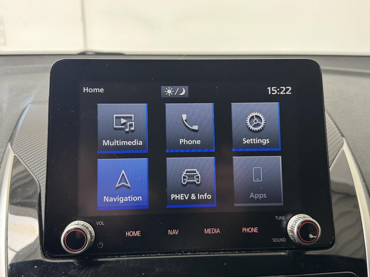 Mitsubishi ECLIPSE Cross 2.4 PHEV Intense+ | Trekhaak | Stoelverwarming | Navigatie | Achteruitrijcamera |