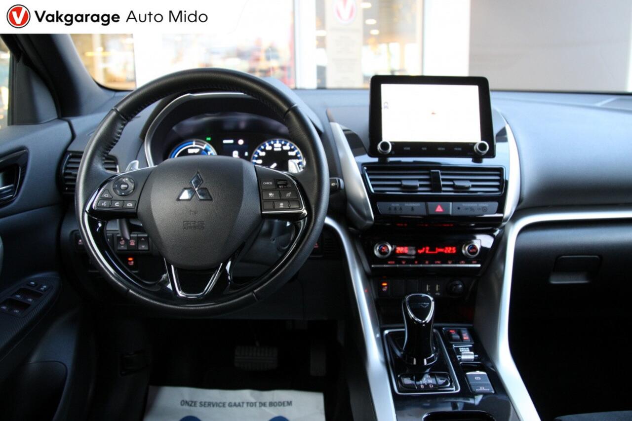 Mitsubishi ECLIPSE Cross 2.4 PHEV First Edition | Adapt. cc | 360 camera | Head-up displa
