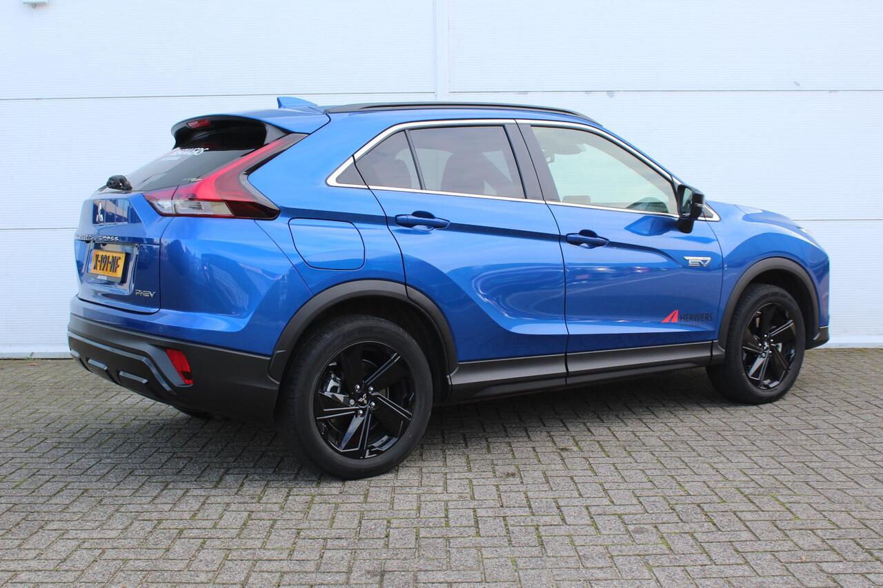 Mitsubishi ECLIPSE Cross 2.4 PHEV Black Edition / Navigatie + Apple Carplay/Android Auto / Stoelverwarming Voor & Achter / Cruise Control Adaptief / 360* Camera / Keyless Entry & Start /