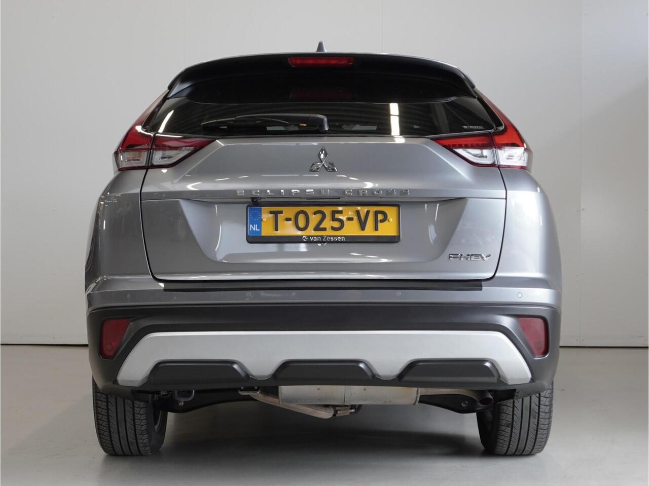 Mitsubishi ECLIPSE Cross 2.4 PHEV Intense+ | Apple Carplay / Android Auto | Achteruitrijcamera | Fabrieksgarantie |