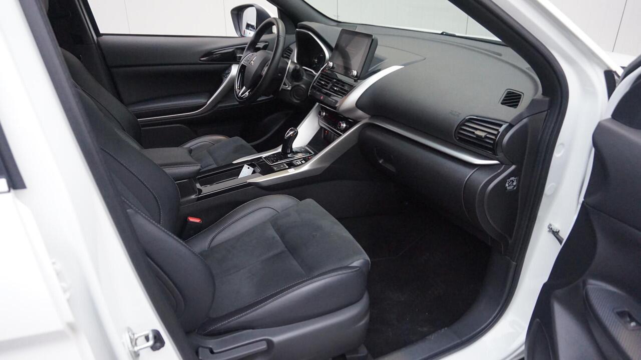 Mitsubishi ECLIPSE Cross 2.4 PHEV Navigatie | DAB+ | Adapt Cruise Control | PDC V+A