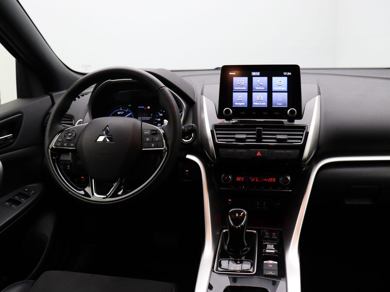 Mitsubishi ECLIPSE Cross 2.4 PHEV Intense | Stoel-stuur verwarming | Adaptive Cruise Control | Climate Control | Lichtmetalen wielen |