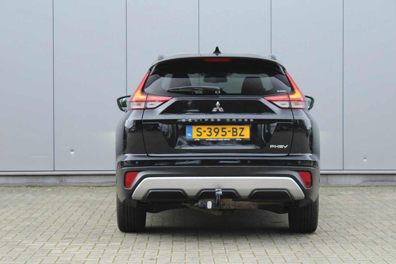 Mitsubishi ECLIPSE Cross 2.4 PHEV Intense+ Navigatie | Achteruitrijcamera | Stoelverwarming | Cruise control | Apple Carplay/Android Auto | Lichtmetalen-velgen