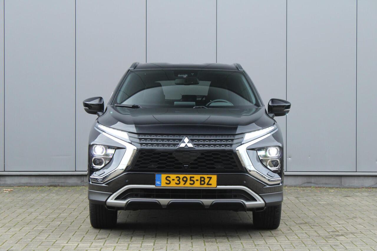Mitsubishi ECLIPSE Cross 2.4 PHEV Intense+ Navigatie | Achteruitrijcamera | Stoelverwarming | Cruise control | Apple Carplay/Android Auto | Lichtmetalen-velgen