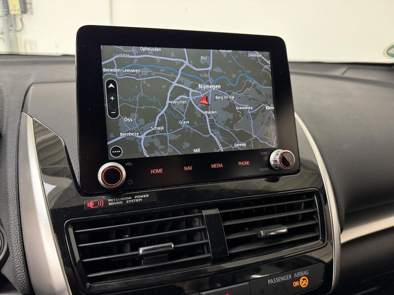 Mitsubishi ECLIPSE Cross 2.4 PHEV Business Executive | Navigatie | 360° Camera | Cruise control adaptief | Stoel + stuurverwarming | All-Season Banden |