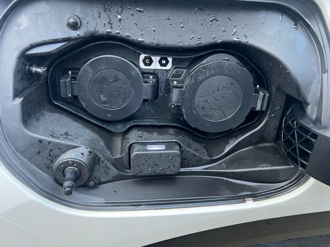 Mitsubishi ECLIPSE 2.4 PHEV EXECUTIVE