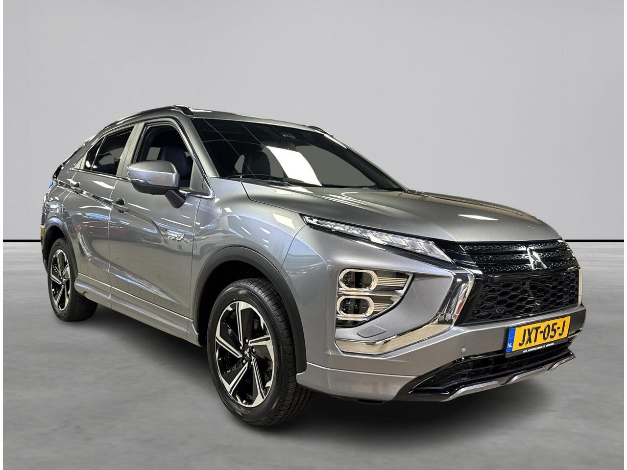 Mitsubishi ECLIPSE Cross 2.4 PHEV Executive 360camera, Dodehoek detectie