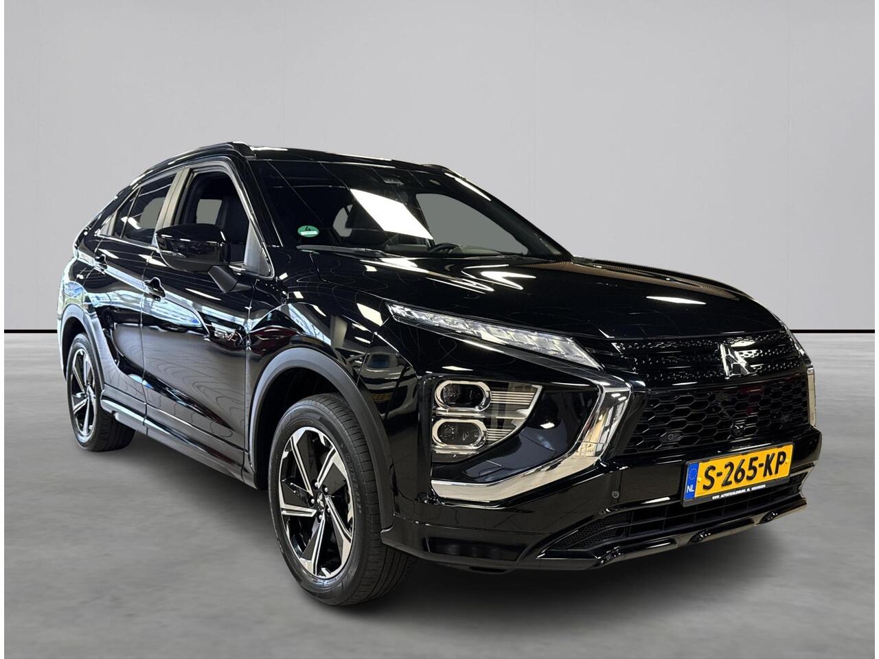 Mitsubishi ECLIPSE Cross 2.4 PHEV Executive Trekhaak 360, camera