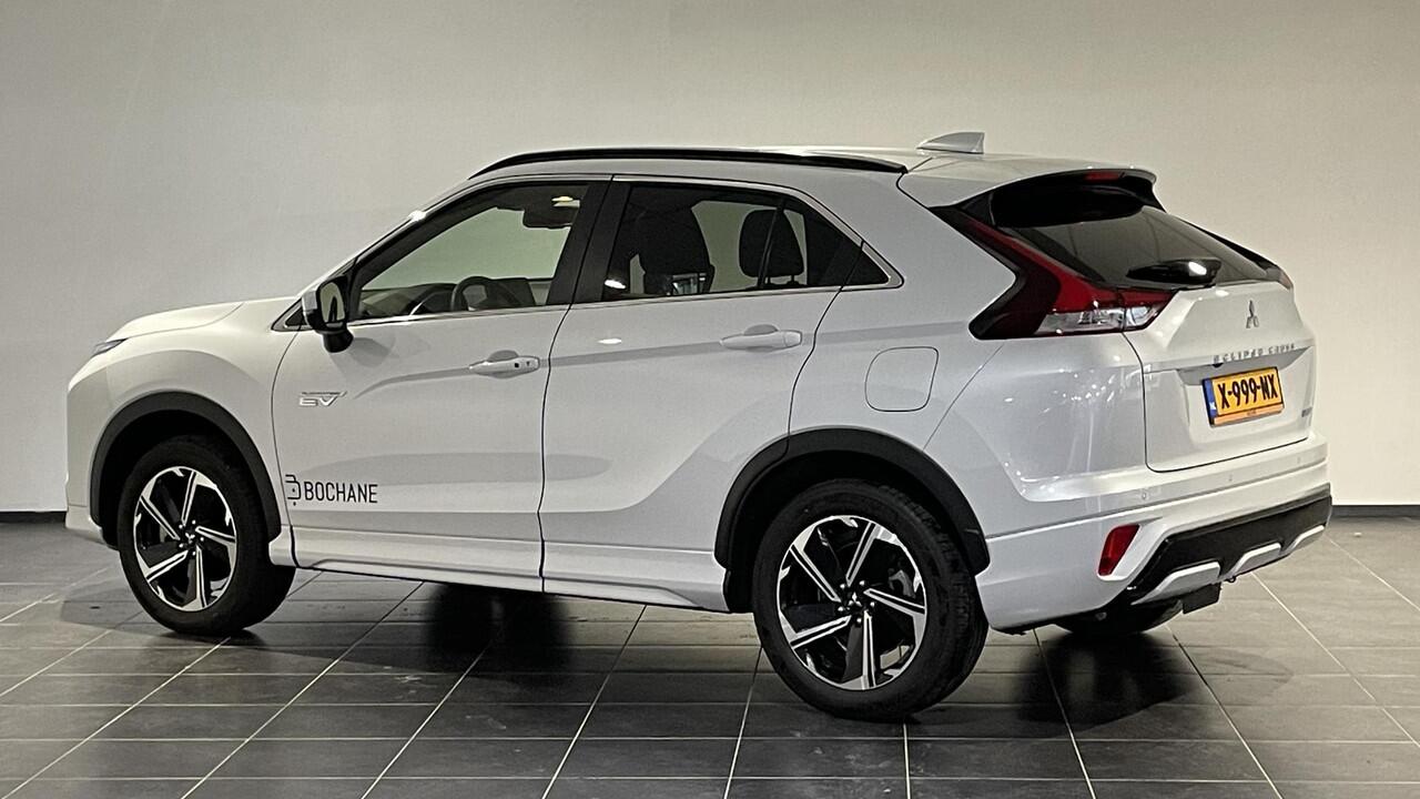 Mitsubishi ECLIPSE Cross 2.4 PHEV Prestige + | Afneembare Trekhaak | Lederen Bekleding | Navigatie |