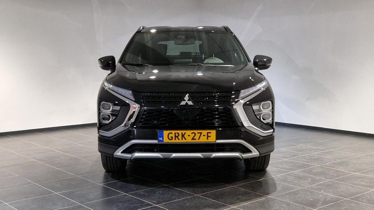 Mitsubishi ECLIPSE Cross 2.4 PHEV Intense+ | Navigatie | Camera |