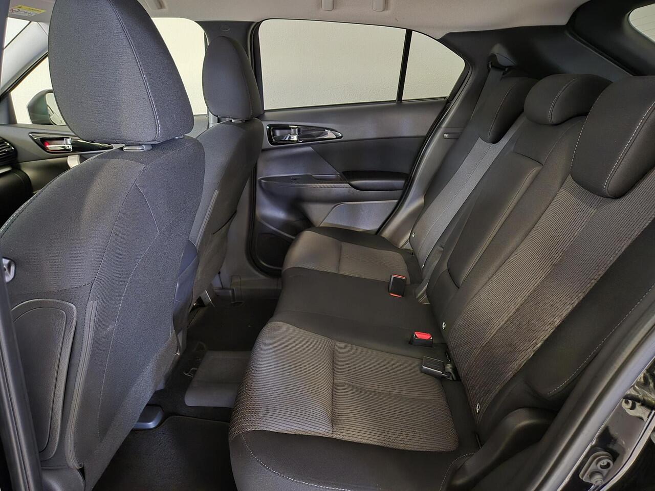 Mitsubishi ECLIPSE Cross 2.4 PHEV Intense | Apple CarPlay / Android Auto navigatie | Stoelverwarming |