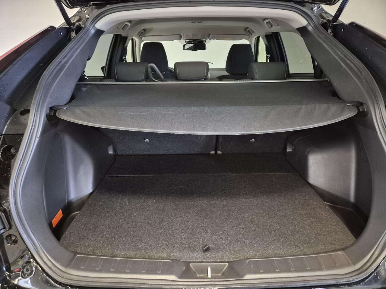 Mitsubishi ECLIPSE Cross 2.4 PHEV Intense | Apple CarPlay / Android Auto navigatie | Stoelverwarming |